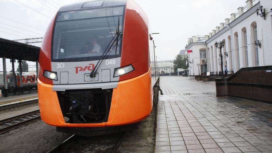В Воронежской области поезда перевезли около 4,6 млн пассажиров за 9 месяцев