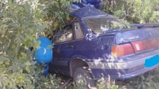 В воронежском райцентре в ДТП погибли три парня