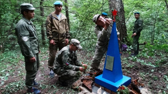 Томские поисковики попросили откликнуться родственников верхнемамонского летчика 