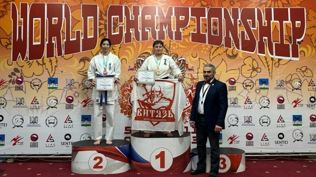 Верхнехавская каратистка выиграла «золото» и «серебро» на международном фестивале
