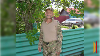 «Когда все друзья там, оставаться в стороне невозможно». Житель Воронежской области рассказал, как подписал контракт с Минобороны