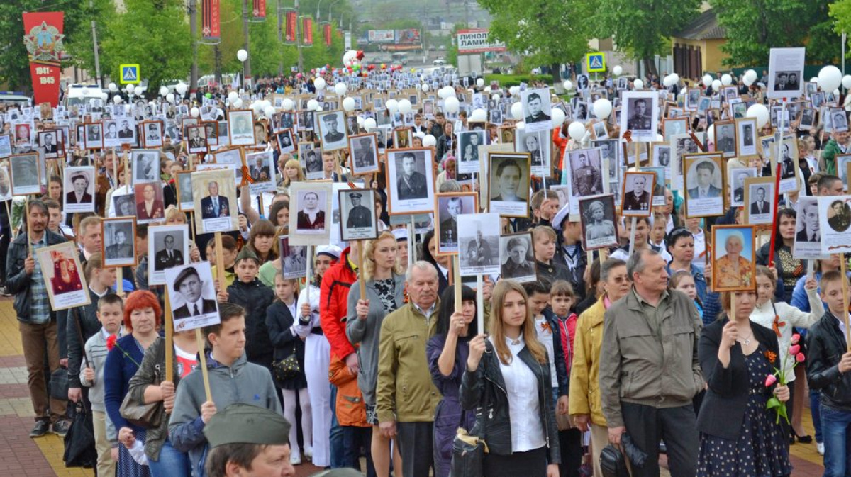 Бессмертный полк воронеж фото