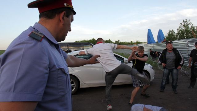 В Новохоперском районе антиникелевцы подрались с охранниками, защищавшими геологов