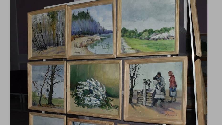 Выставка художника-любителя Анатолия Фролова открылась в Грибановском районе