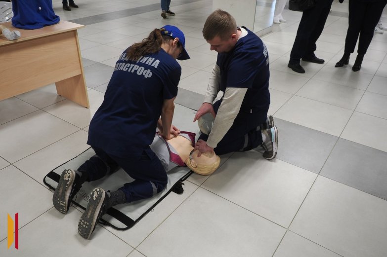 Юные медики