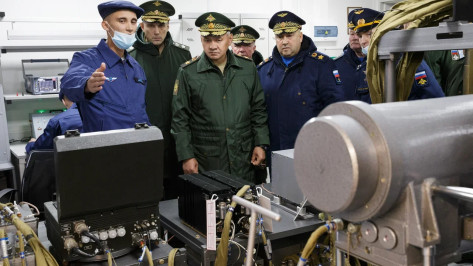 Министр обороны РФ высоко оценил развитие инфраструктуры Военно-воздушной академии в Воронеже