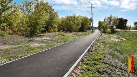 В лискинском селе Петропавловка построили новый тротуар