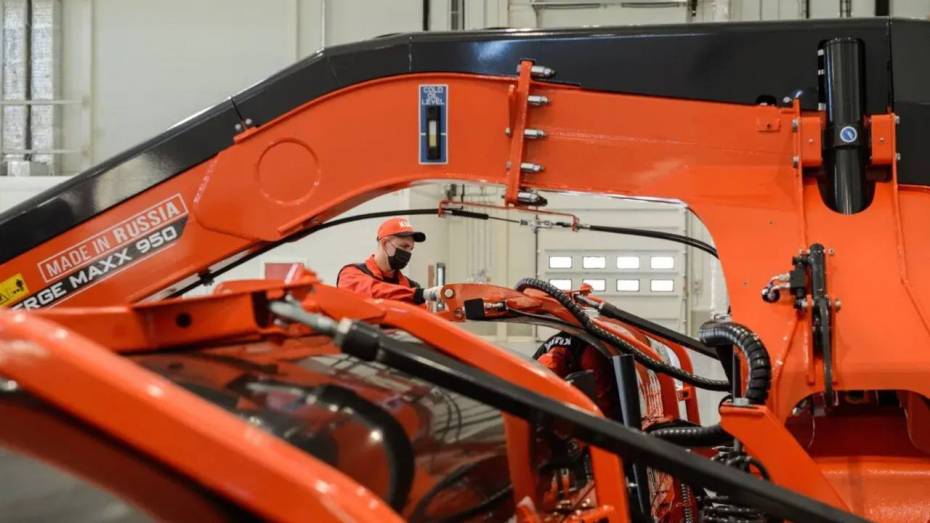 Губернатор поздравил воронежских машиностроителей с профессиональным праздником