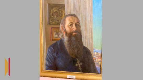 Выставка «Краски неба и земли» священника Василия Попова открылась в Семилуках