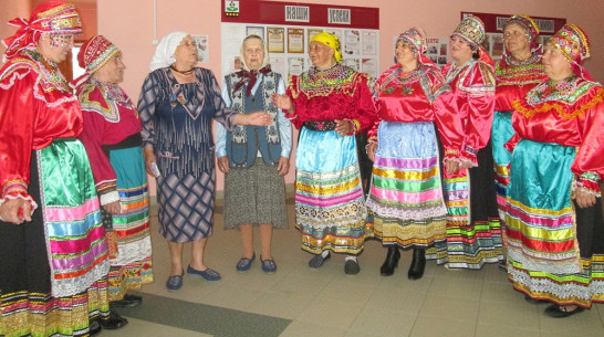 Воронежские этнографы собрали фольклор репьевского села Россошки