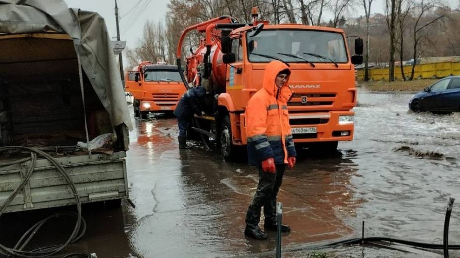 Технику вывели на борьбу с подтоплениями в Воронеже