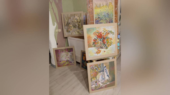 Таловчан пригласили на выставку пейзажей и натюрмортов