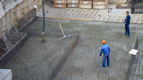 Хирургический корпус воронежского областного онкодиспансера пообещали сдать в срок