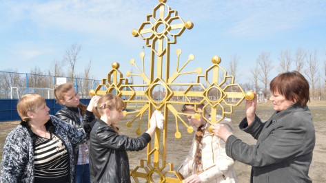 В центре богучарского села установят двухметровый поклонный крест