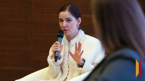 «Царевны – это главное»: российский дизайнер Алена Ахмадуллина рассказала воронежцам о современном прочтении русской эстетики