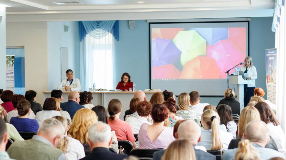 «Результат должен быть один – это рождение здоровых детей»: в Воронеже состоялась конференция акушеров-гинекологов