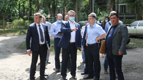 Мэр Воронежа анонсировал принудительное благоустройство дворов