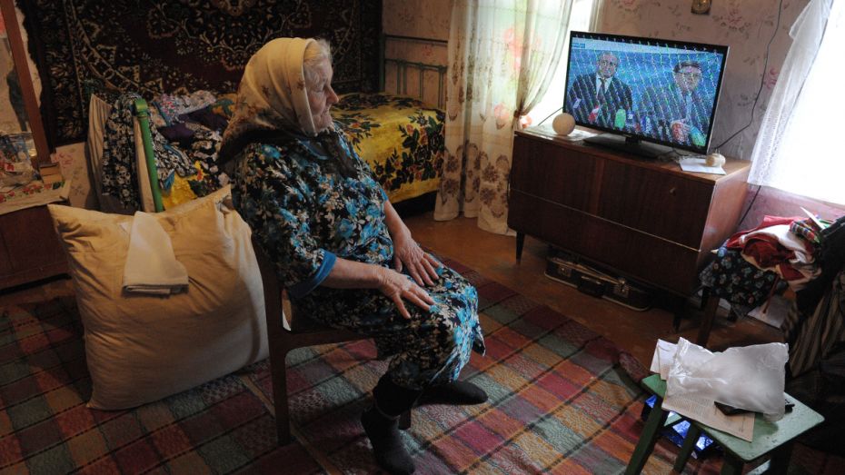 Жители Воронежской области получат 18 млн рублей на покупку приставок для цифрового ТВ