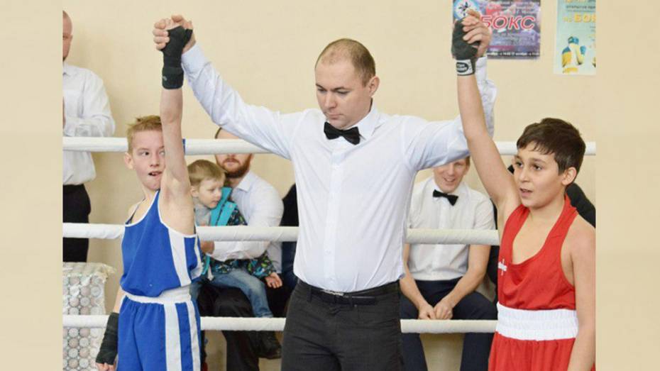Грибановские боксеры завоевали 11 золотых медалей на межрегиональном турнире