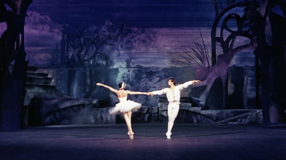 Воронежцы смогут посмотреть легендарный балет «Лебединое озеро» на большом экране
