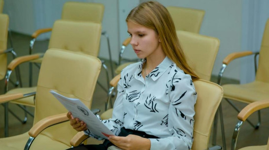 Восьмиклассница из Таловской школы заняла первое место на всероссийском конкурсе чтецов