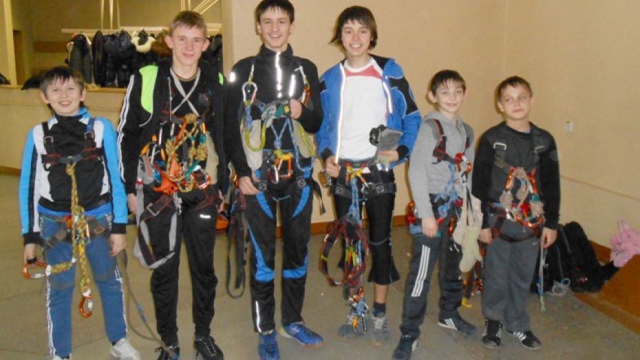 Павловские школьники заняли первое место в области по спортивному туризму