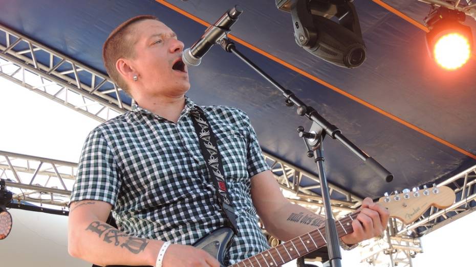 Солист группы «Кирпичи» устроит в Воронеже рождественскую вечеринку