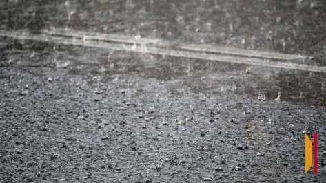 В ближайшие часы воронежцев ожидает погодный апокалипсис: ливни, град и сильный ветер