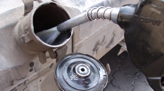 В Богучарском районе механика заподозрили в хищении топлива на 220 тыс рублей