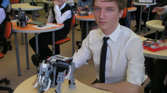 В Бутурлиновской школе прошел районный конкурс «Робототехника»