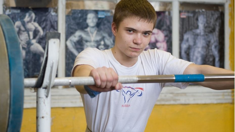 Лискинский тяжелоатлет стал претендентом в сборную России