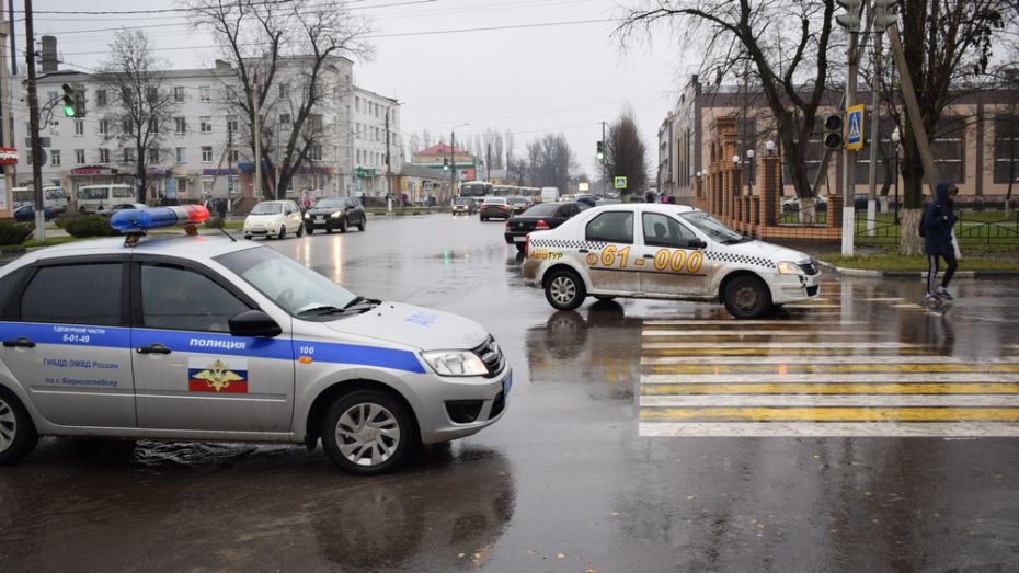 В Борисоглебске таксист сбил 78-летнюю женщину на «зебре»