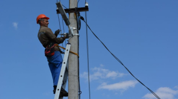 В лискинском селе Нижний Икорец на трех улицах сделали управляемое уличное освещение