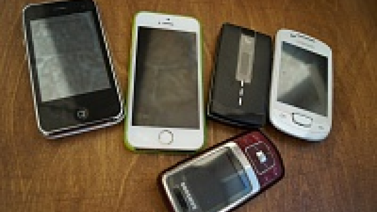 В Воронеже составили рейтинг самых популярных мобильных телефонов