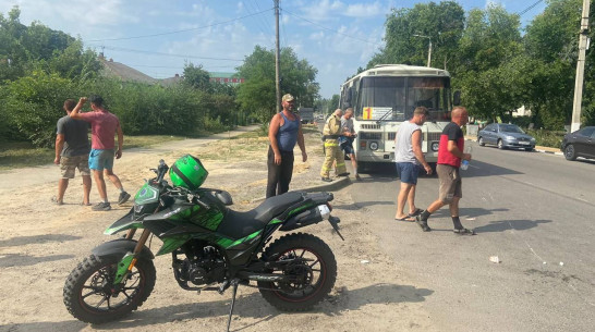 Два 13-летних подростка пострадали в ДТП с автобусами в Воронежской области