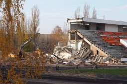 В Воронеже начали реконструировать стадион «Факел»