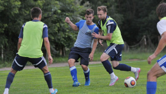 Виктор Свежов пополнил воронежский «Факел»