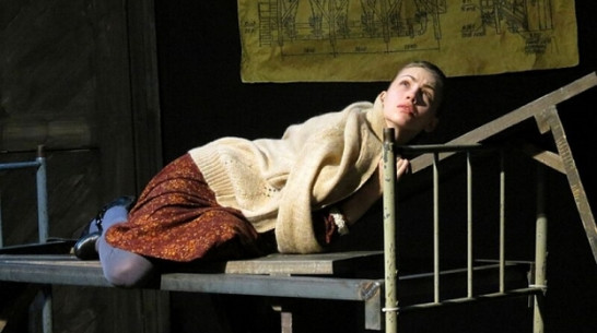 После показа «Фро» Сахалинского Чехов-центра на Платоновском фестивале спектакль прекратил свое существование