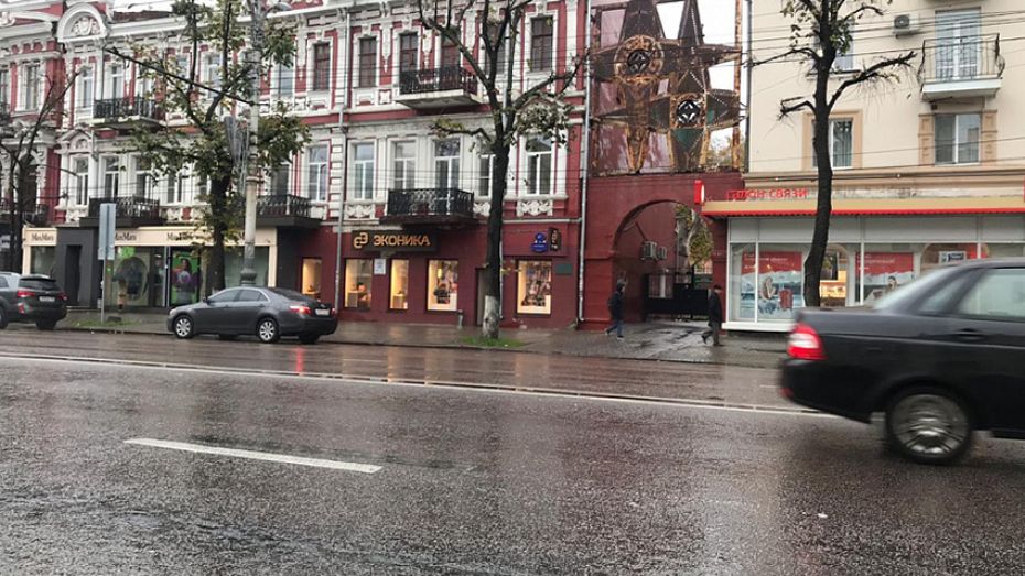 Советский арт-объект в центре города предложили раскрасить воронежцам