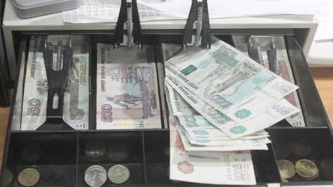 В Воронежской области количество поддельных купюр в банках снизилось на 27%