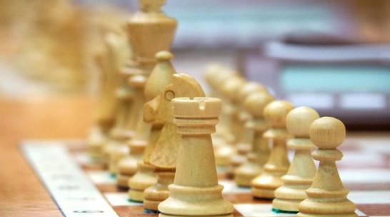 Жителей Острогожска пригласили сыграть в шахматы