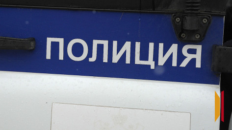 В Борисоглебске Воронежской области пенсионерка отдала курьеру мошенников 12 млн рублей
