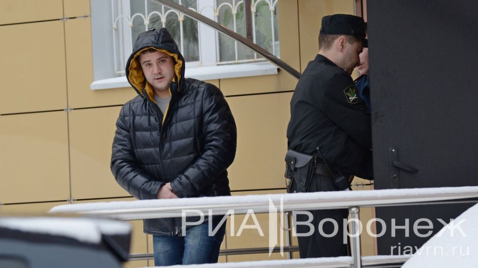 Воронежский облсуд оставил Эдуарда Ельшина под домашним арестом до 16 февраля