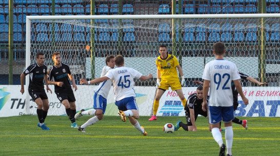 Тренер «Тюмени» об игре с воронежским «Факелом»: «Стандарт у наших ворот решил исход»