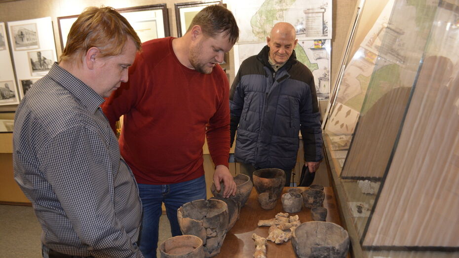В Калачеевском районе археологи провели раскопки 2-х курганов бронзового века