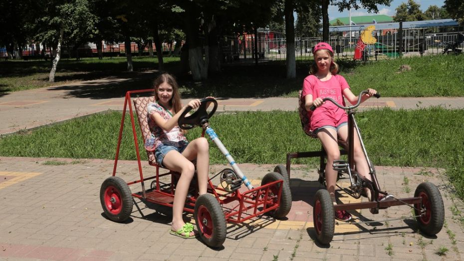 Мастер из Петербурга конструирует веломобили для детей и взрослых с инвалидностью