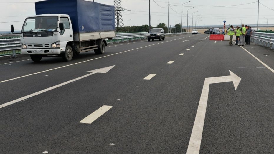 В Воронеже реконструируют автодорогу через М4 «Дон»  в Железнодорожном районе