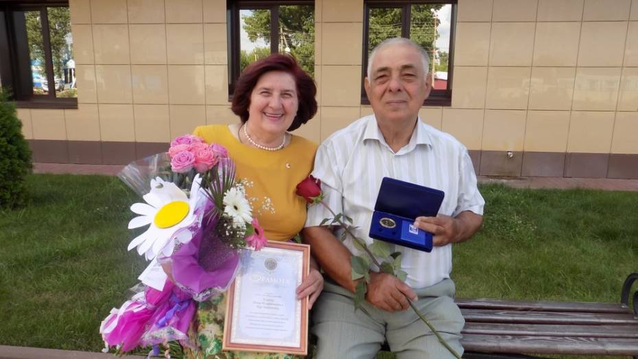 Супруги из подгоренского хутора Суд-Николаевка победили в региональном конкурсе «Семья года»
