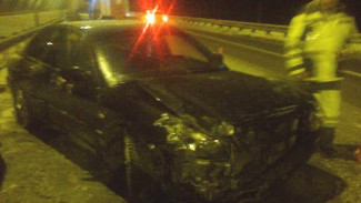 Водитель иномарки пострадал в ДТП с автобусом в Воронежской области