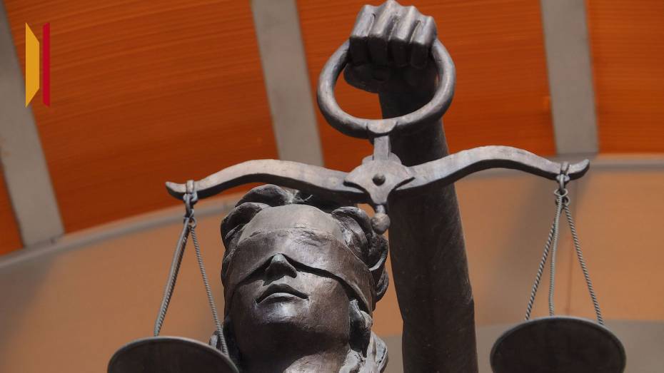 В Воронежской области врач районной больницы предстал перед судом за взятки